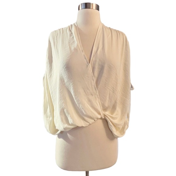 FREE PEOPLE Rachel Silky Top Ivory V-Neck Slinky Jersey Cropped Medium NWOT - Picture 4 of 13